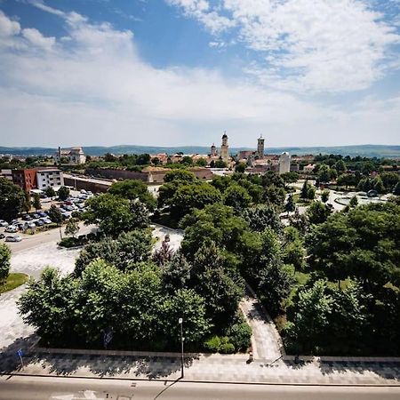 Park Apartment 23 Alba Iulia Exterior photo
